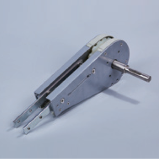 Unidade de acionamento semi-fechada